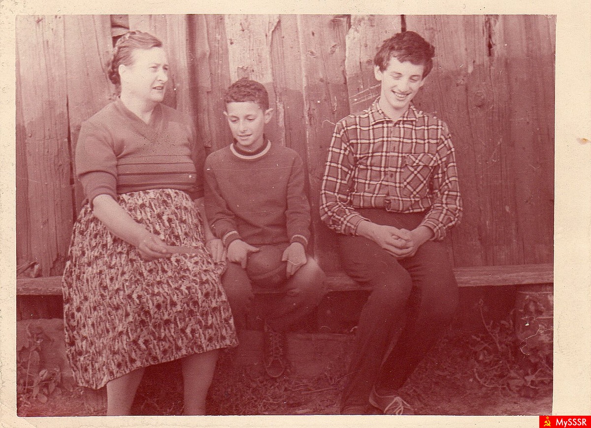 1962